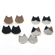 Load image into Gallery viewer, jo test cat head earrings silver